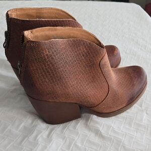 Kork-Ease Brown Ankle Booties with Stacked Heel Western Boho Bohemian Cowgirl